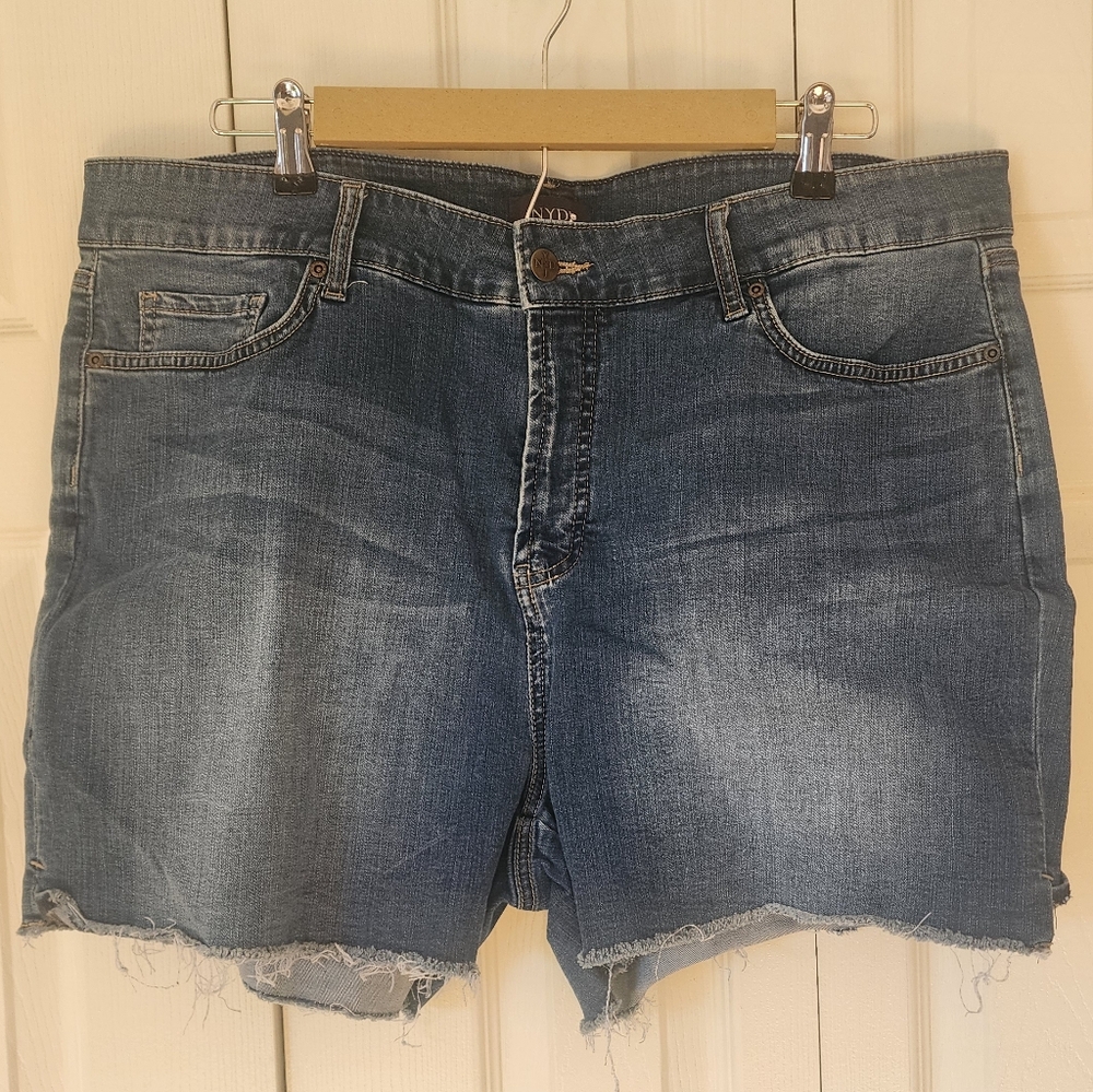 NYDJ Classic Blue Jean Shorts